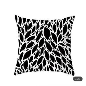 Geometric Print Cushion Cover